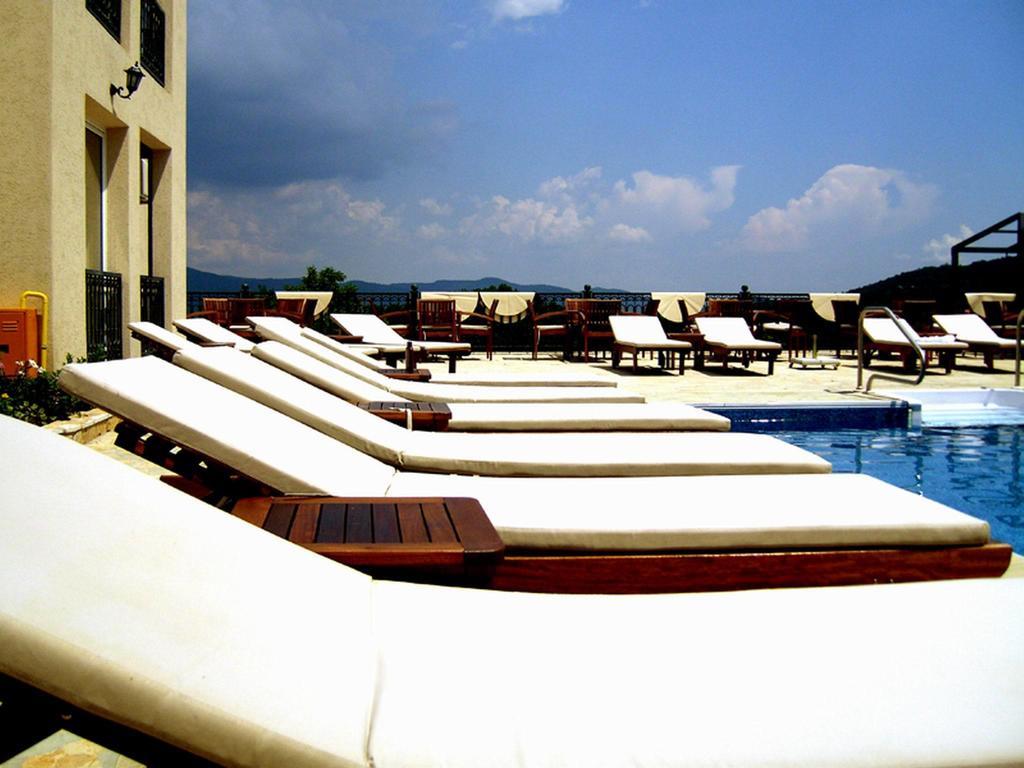 Sunny Hill Apartments & Aqua Park Vrnjačka Banja Exterior foto